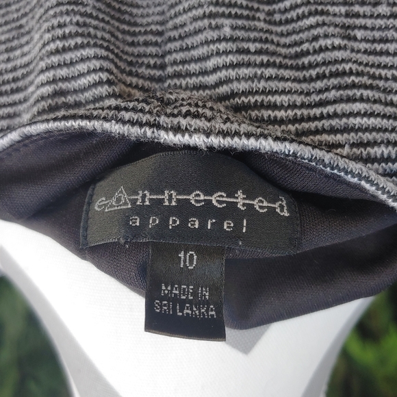 Connected Apparel Gray Dress - Picture 4 of 5